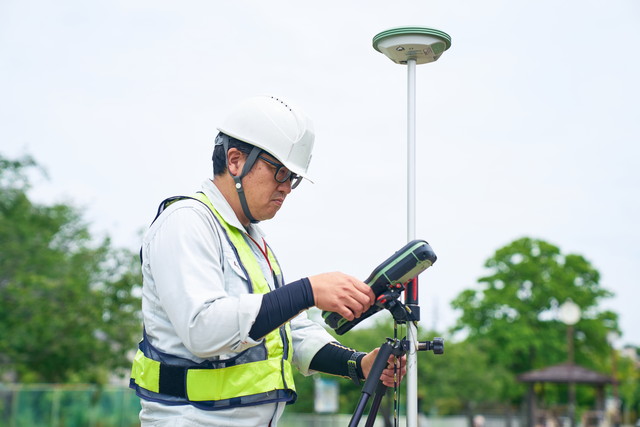 surveying01.jpg